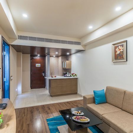Golden Suites Gurgaon Inde Hotels Exterior photo