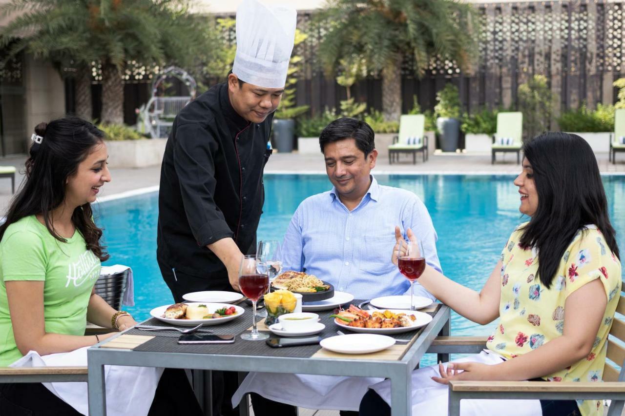Golden Suites Gurgaon Inde Hotels Exterior photo